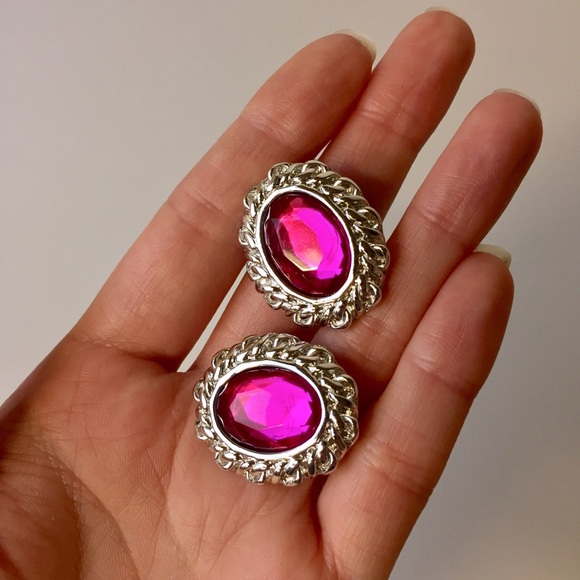 Vintage Kenneth J Lane Pink Clip On Earrings - Picture 4 of 8